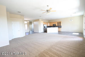 1046 S Seldon Pl, Vail, AZ 85641 photo 3