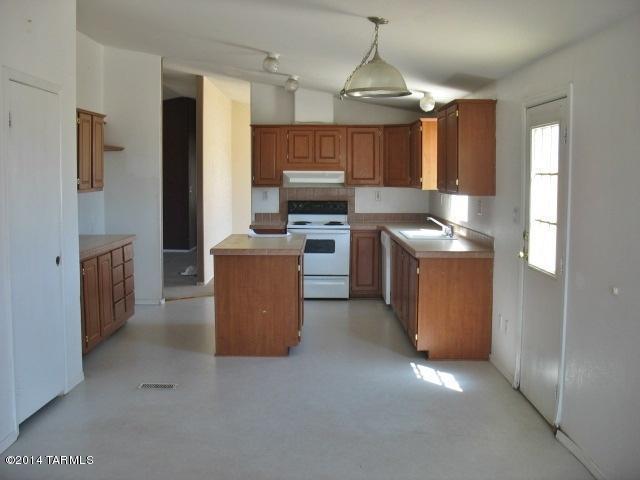 2063 N Judd Dr, Willcox, AZ 85643 photo 9