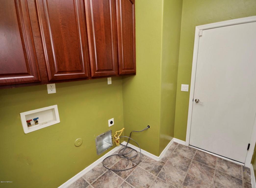 6877 Harrier Loop, Tucson, AZ 85756 photo 17