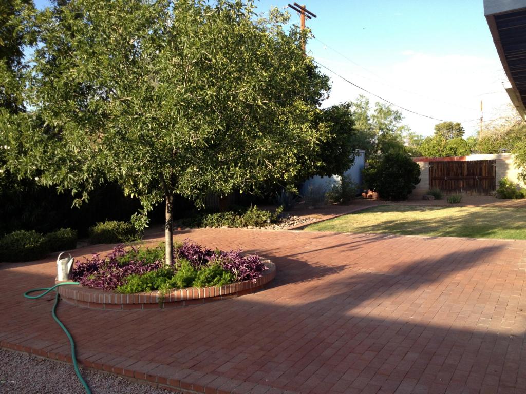 201 E Hyde St E, Tucson, AZ 85704 photo 5
