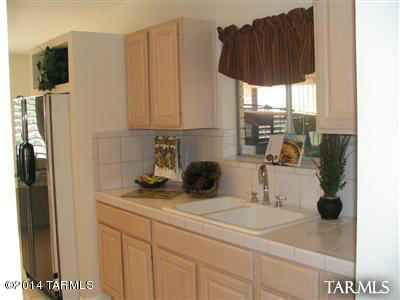 809 E Silver St, Tucson, AZ 85719 photo 4