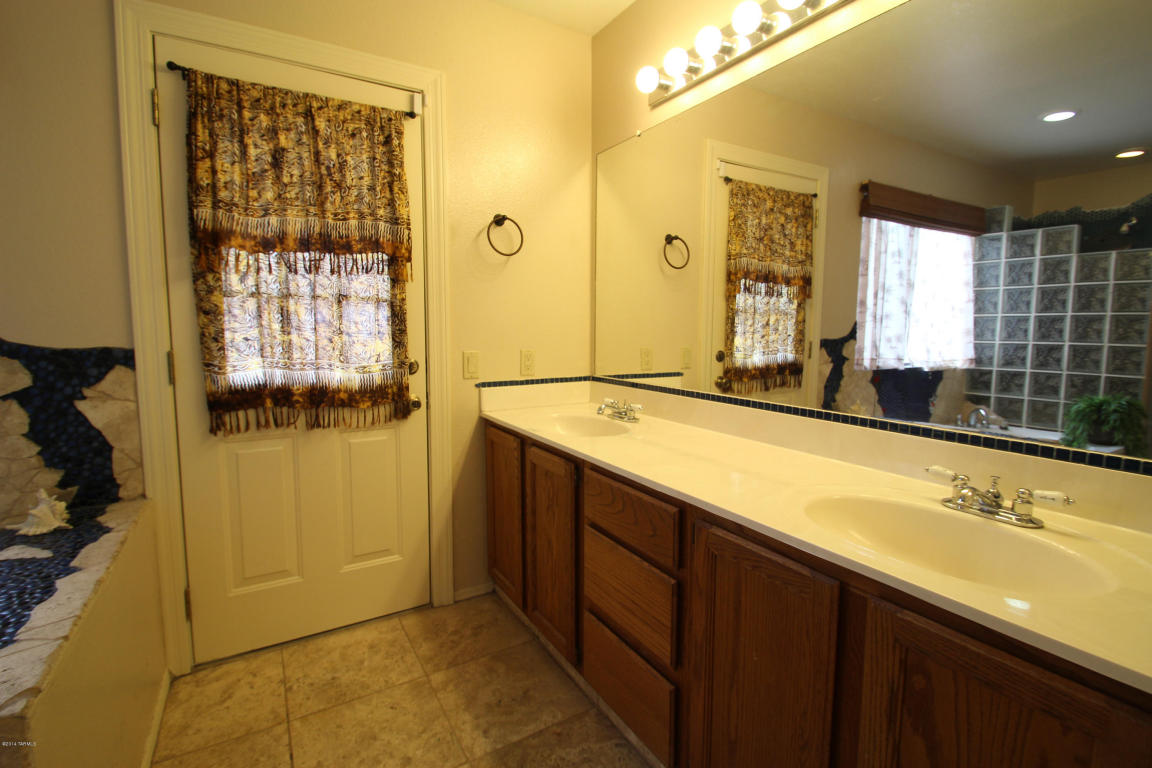5355 W Eaglestone Loop, Tucson, AZ 85742 photo 22