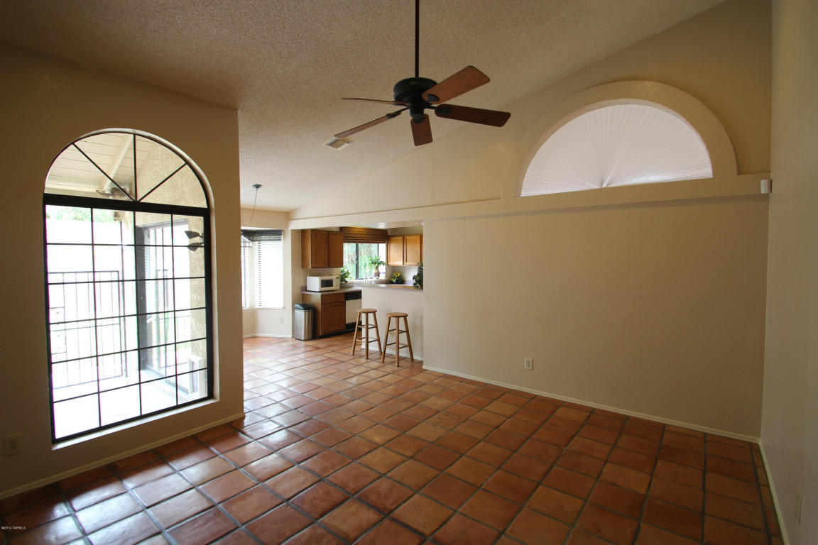 5355 W Eaglestone Loop, Tucson, AZ 85742 photo 10