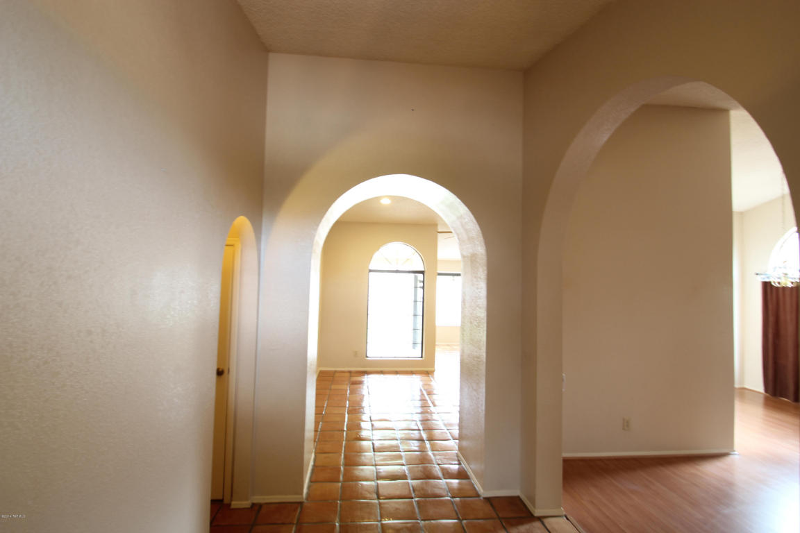 5355 W Eaglestone Loop, Tucson, AZ 85742 photo 4