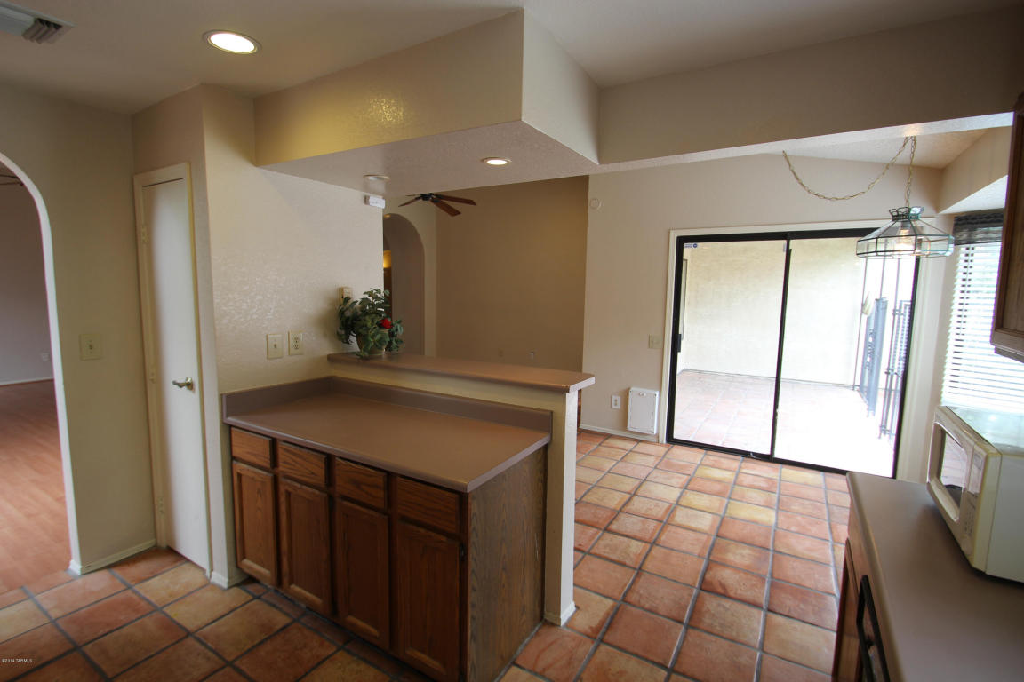 5355 W Eaglestone Loop, Tucson, AZ 85742 photo 9