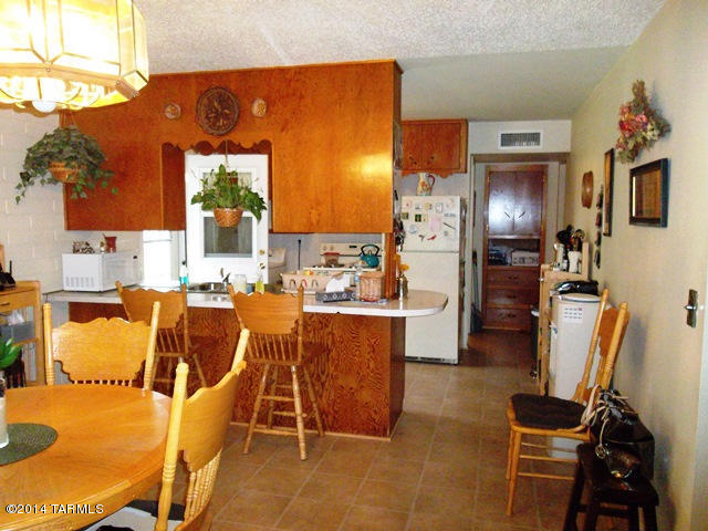 711 N Mesa Ave, Willcox, AZ 85643 photo 6