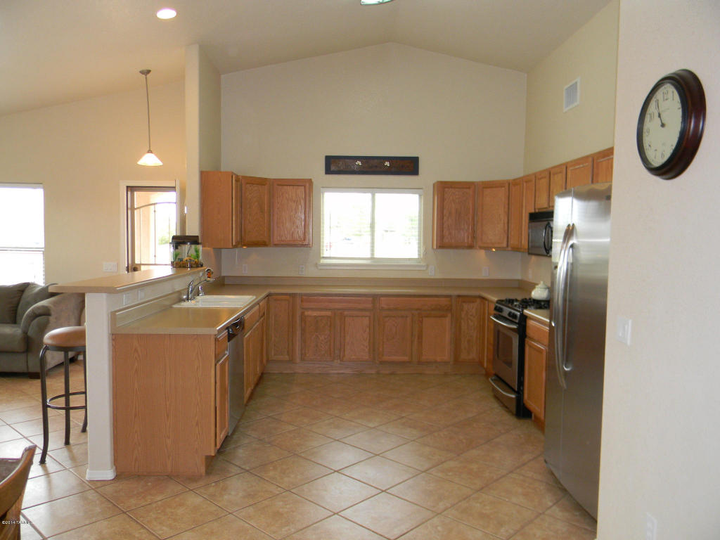 10558 E Oneil Rd, Hereford, AZ 85615 photo 7