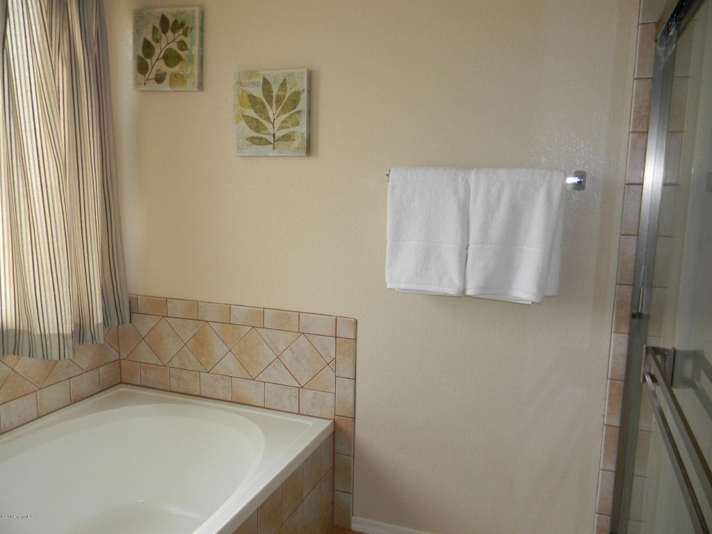 10558 E Oneil Rd, Hereford, AZ 85615 photo 13