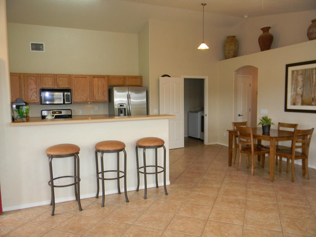 10558 E Oneil Rd, Hereford, AZ 85615 photo 3
