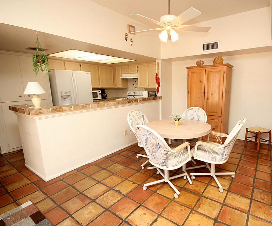 7923 E 3rd St, Tucson, AZ 85710 photo 4