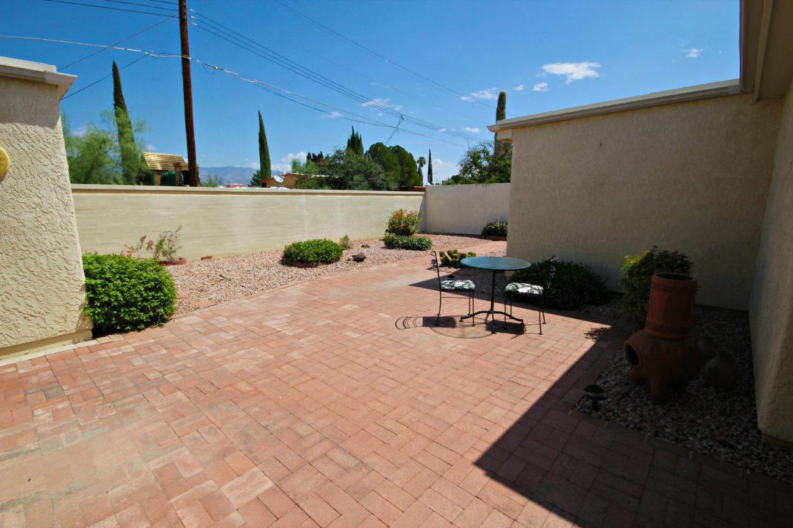 7923 E 3rd St, Tucson, AZ 85710 photo 10