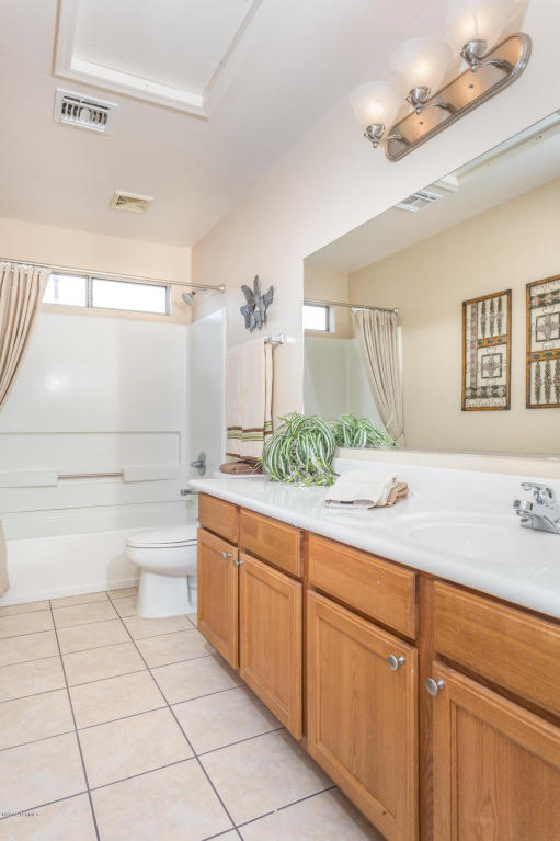 12754 E Red Iron Trl, Vail, AZ 85641 photo 10