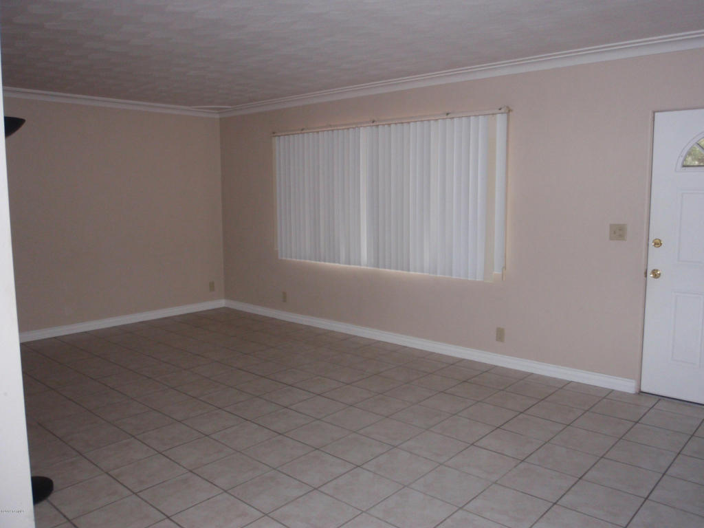 810 E Silver St, Tucson, AZ 85719 photo 3