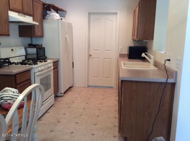 3854 Eventide St, Tucson, AZ 85706 photo 5