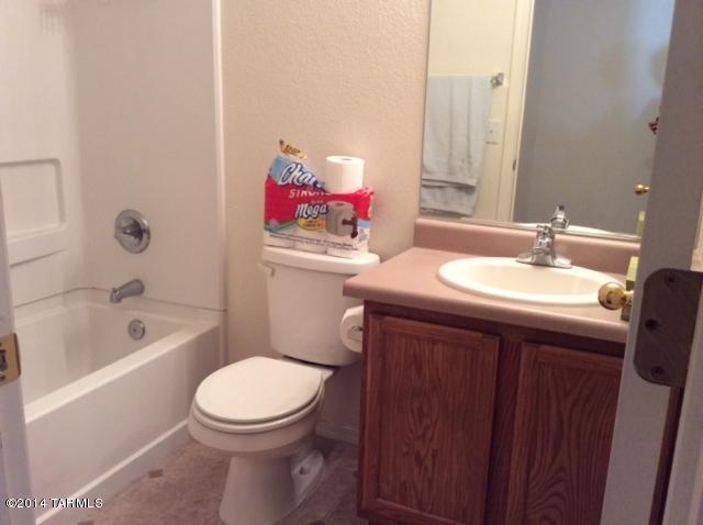 3854 Eventide St, Tucson, AZ 85706 photo 8
