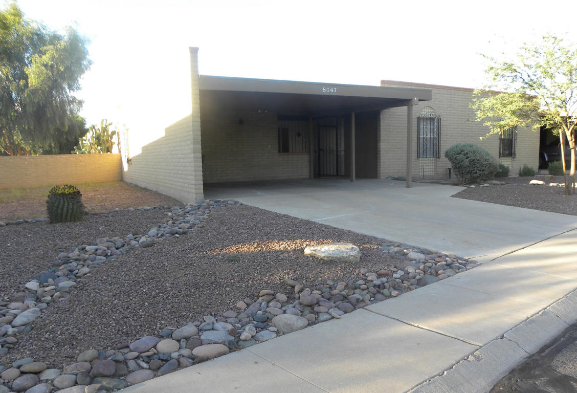 8047 Estes Ln, Tucson, AZ 85710 photo 1