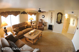 9465 E Simon Pl, Tucson, AZ 85710 photo 7