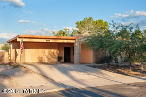9465 E Simon Pl, Tucson, AZ 85710 photo 1