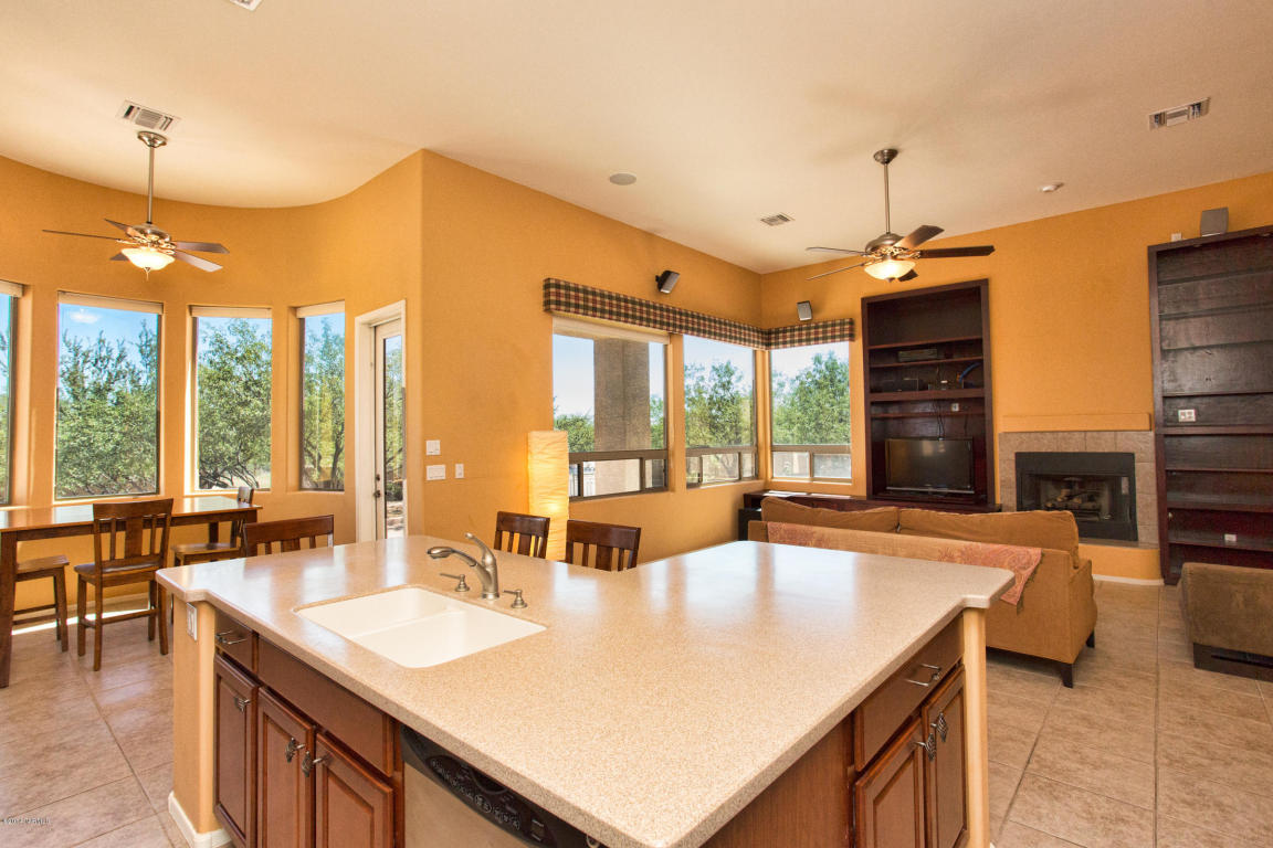 3537 E Cavern Ct, Vail, AZ 85641 photo 6