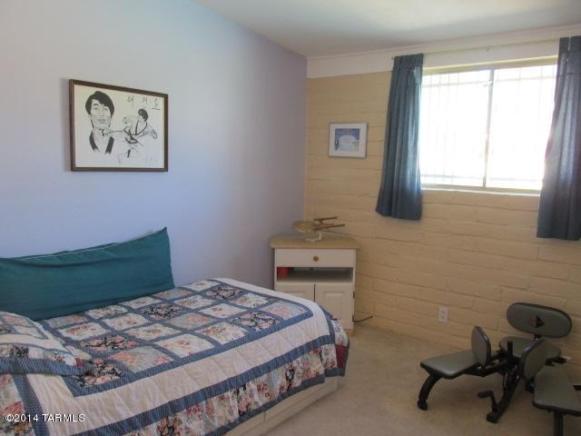 7911 E Julia Pl, Tucson, AZ 85710 photo 12
