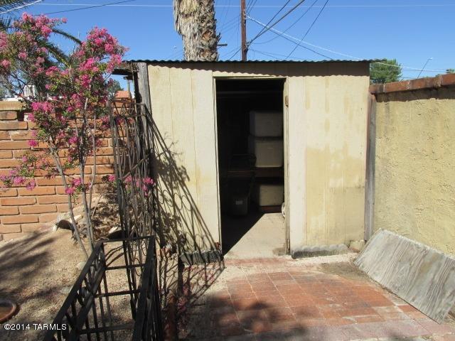 7911 E Julia Pl, Tucson, AZ 85710 photo 24