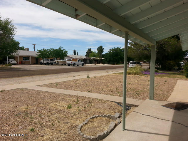 301 N Cochise Ave, Willcox, AZ 85643 photo 3