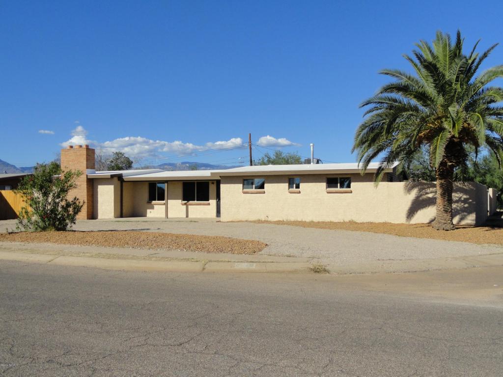 6749 E Lehigh Dr, Tucson, AZ 85710 photo 1