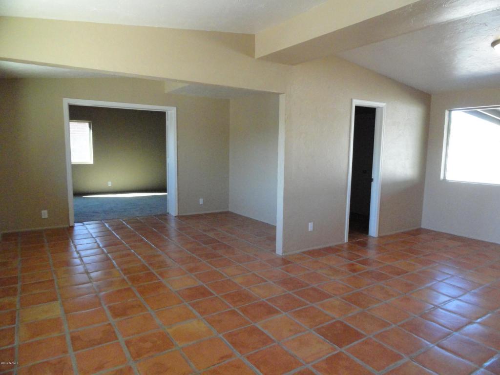 6749 E Lehigh Dr, Tucson, AZ 85710 photo 7