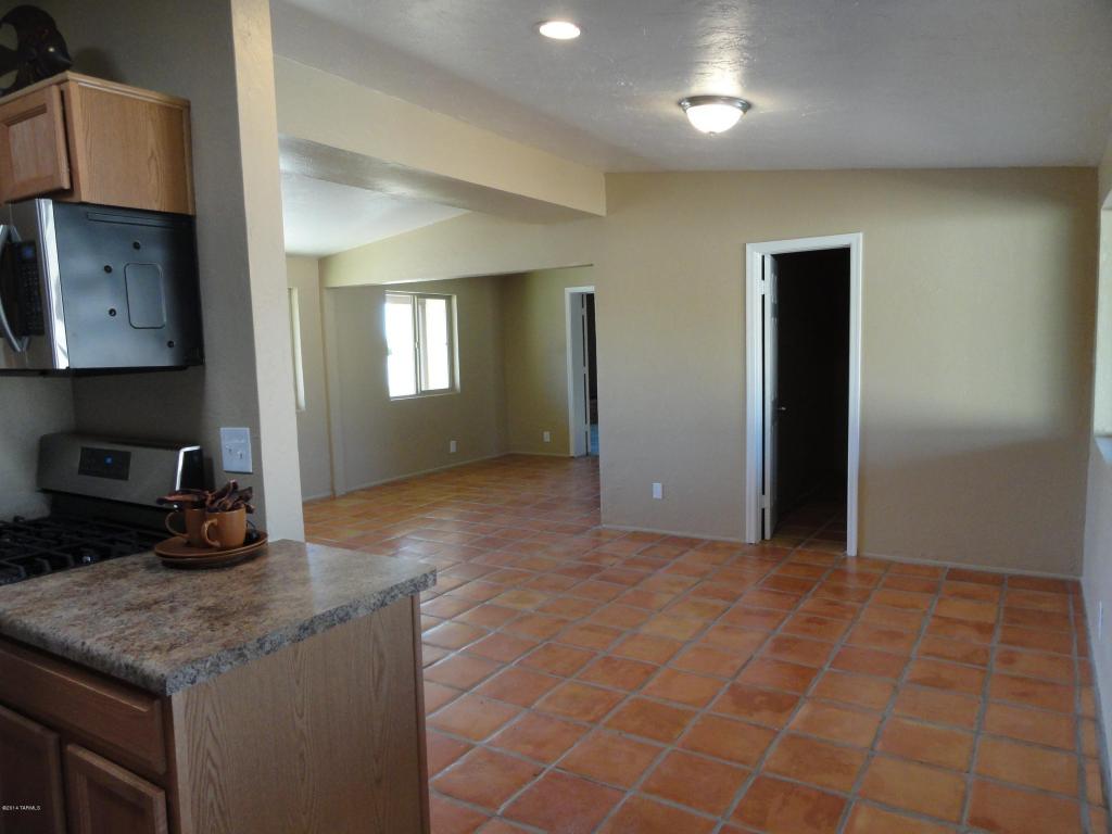 6749 E Lehigh Dr, Tucson, AZ 85710 photo 6