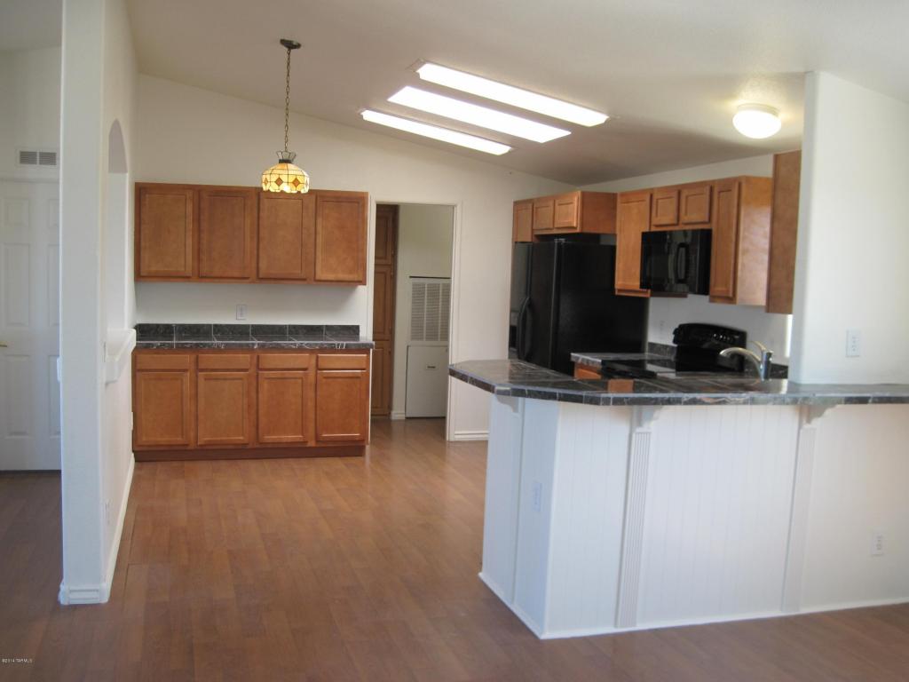 1947 W Thunder Rd, Vail, AZ 85641 photo 2