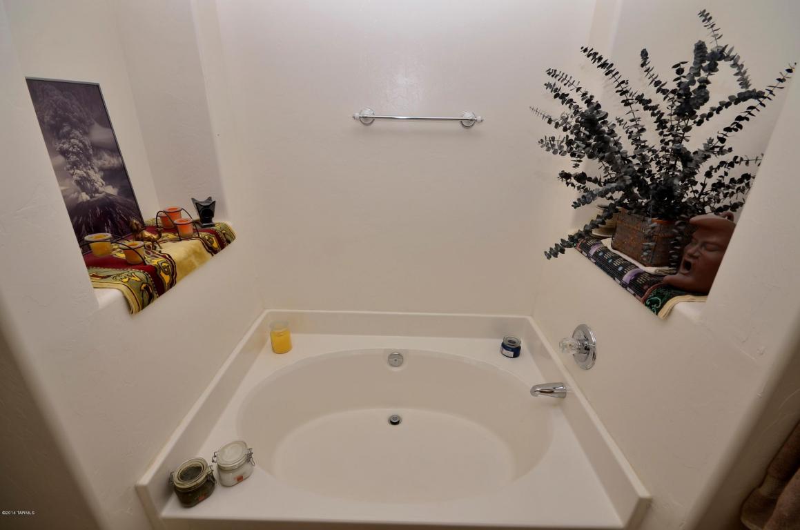8790 E Chimney Spring Dr, Tucson, AZ 85747 photo 18