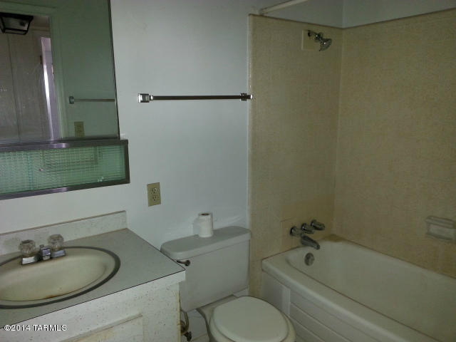 1105 E Christmas Tree Ln, Pearce, AZ 85625 photo 6