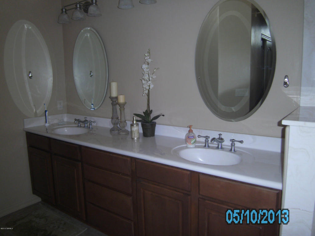 8381 S Triangle R Ranch Pl, Vail, AZ 85641 photo 15