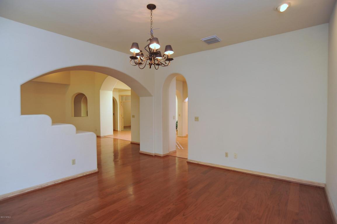 5672 E Circulo Terra, Tucson, AZ 85750 photo 8