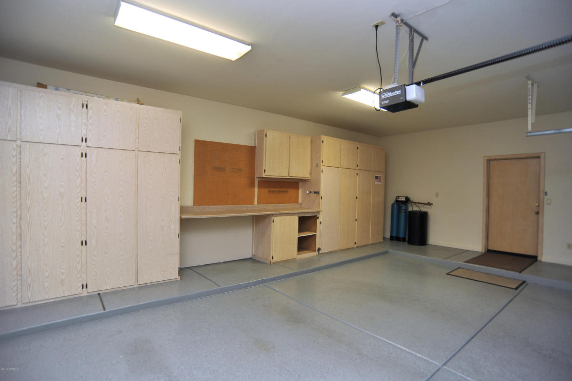 5672 E Circulo Terra, Tucson, AZ 85750 photo 18