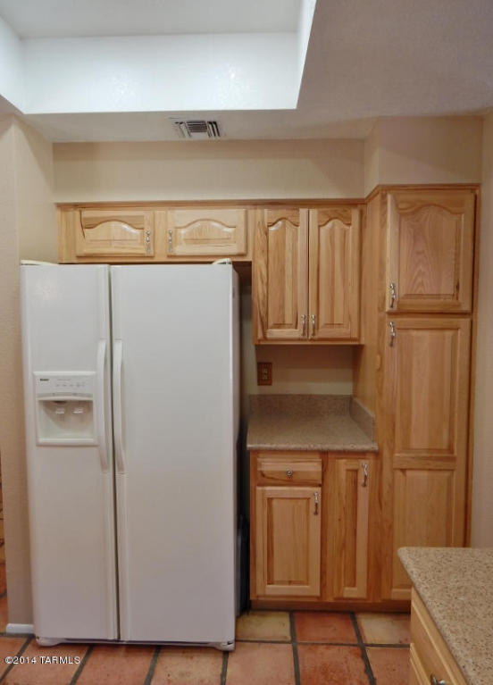 6819 N Dechelly Loop, Tucson, AZ 85741 photo 10