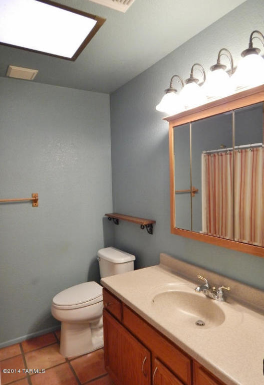 6819 N Dechelly Loop, Tucson, AZ 85741 photo 14