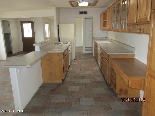 9502 E Thomas Pl, Tucson, AZ 85748 photo 6
