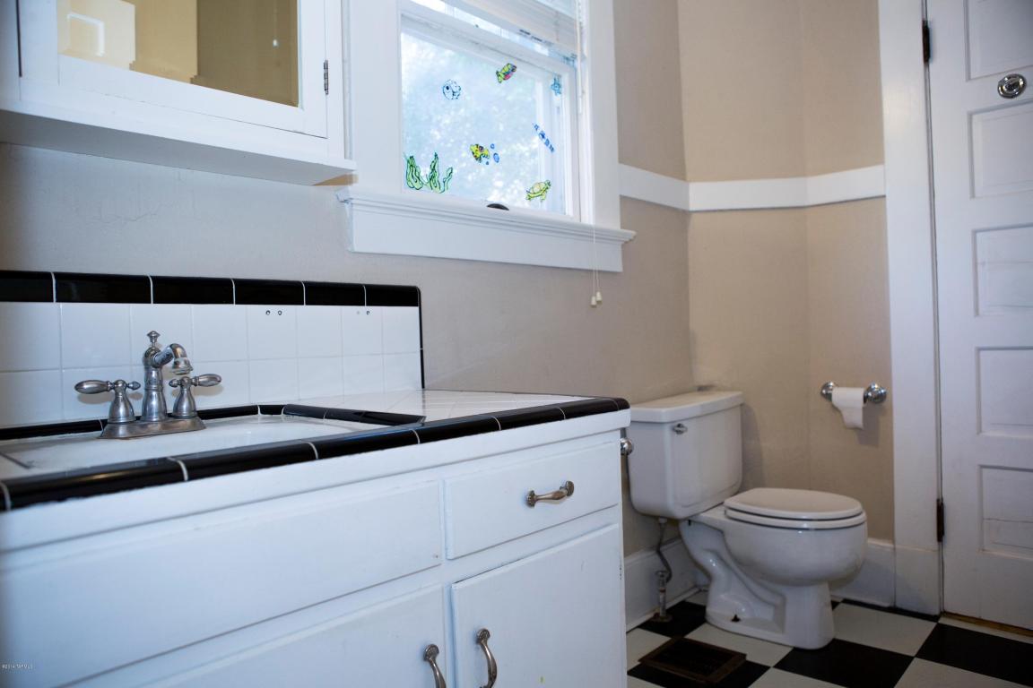 829 N 5th Ave, Tucson, AZ 85705 photo 9