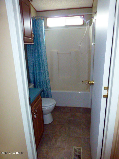 1045 E Sonora Verde Dr, Benson, AZ 85602 photo 16