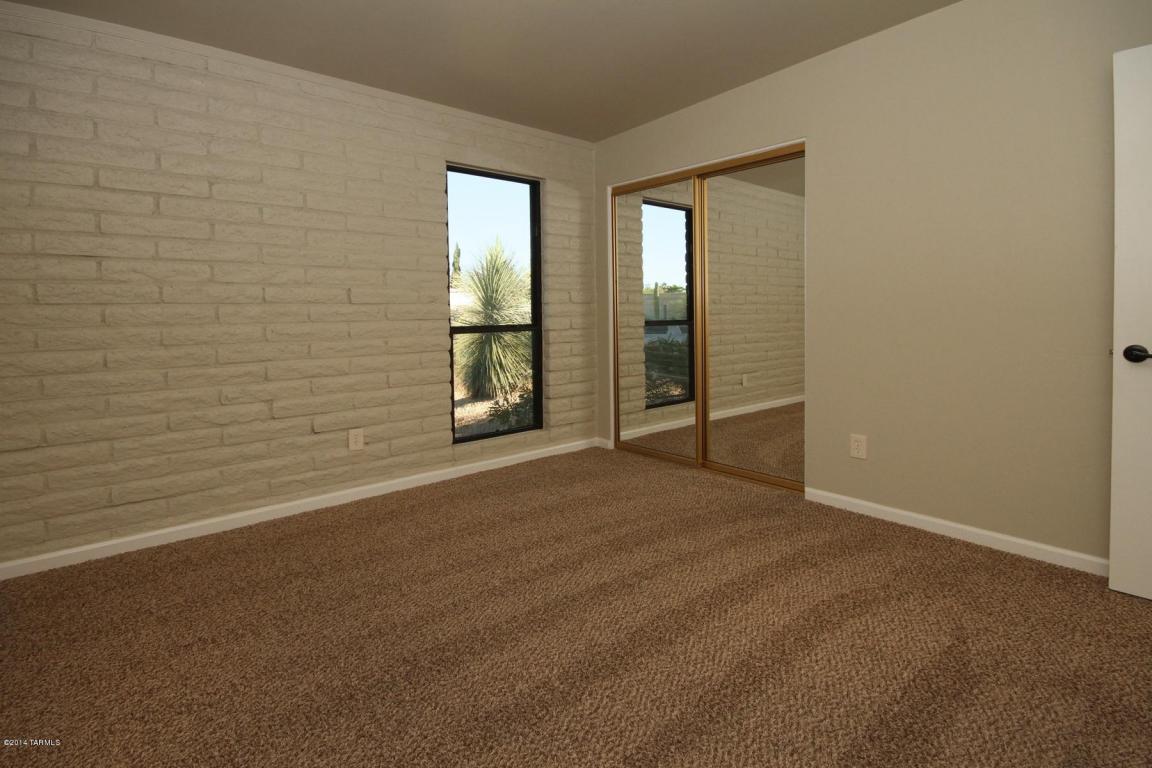 7600 E Hampton Pl, Tucson, AZ 85715 photo 18