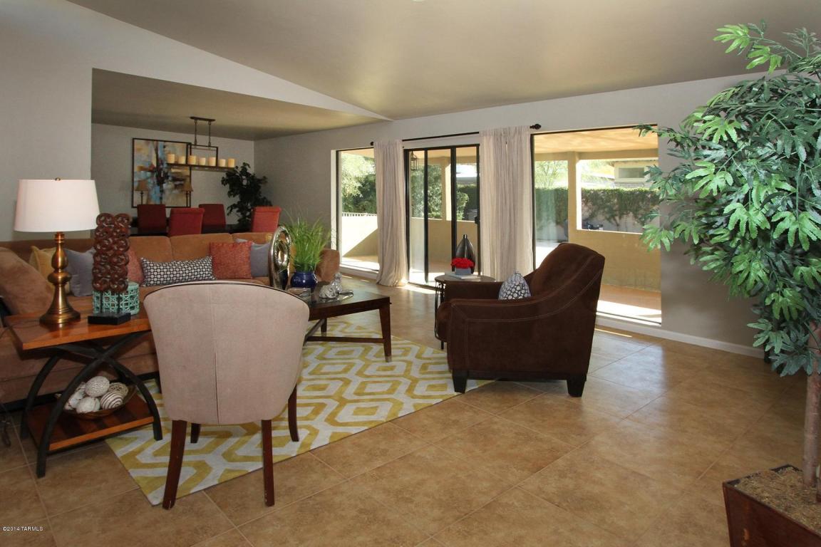 7600 E Hampton Pl, Tucson, AZ 85715 photo 4