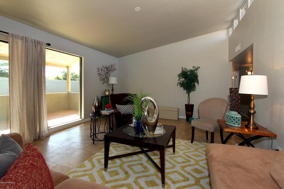 7600 E Hampton Pl, Tucson, AZ 85715 photo 8