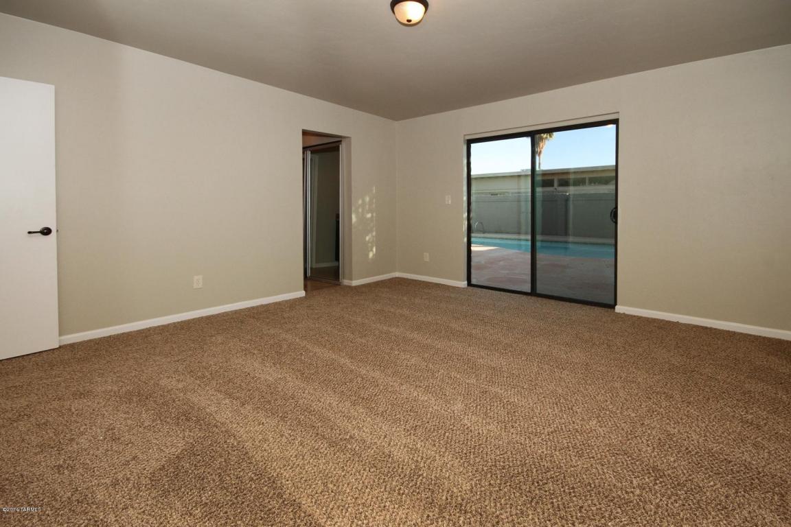 7600 E Hampton Pl, Tucson, AZ 85715 photo 21