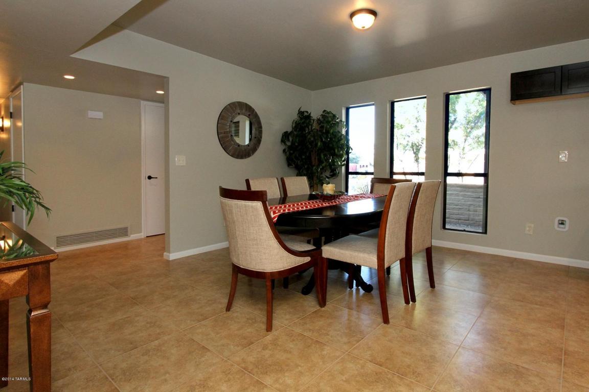 7600 E Hampton Pl, Tucson, AZ 85715 photo 12