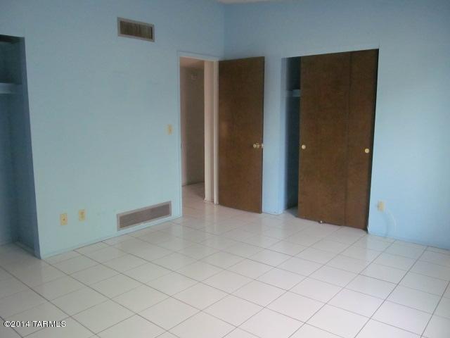 6730 E River Rd, Tucson, AZ 85750 photo 28