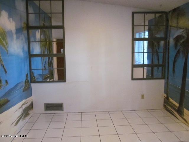 6730 E River Rd, Tucson, AZ 85750 photo 23