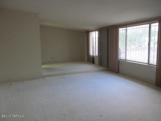 6730 E River Rd, Tucson, AZ 85750 photo 12