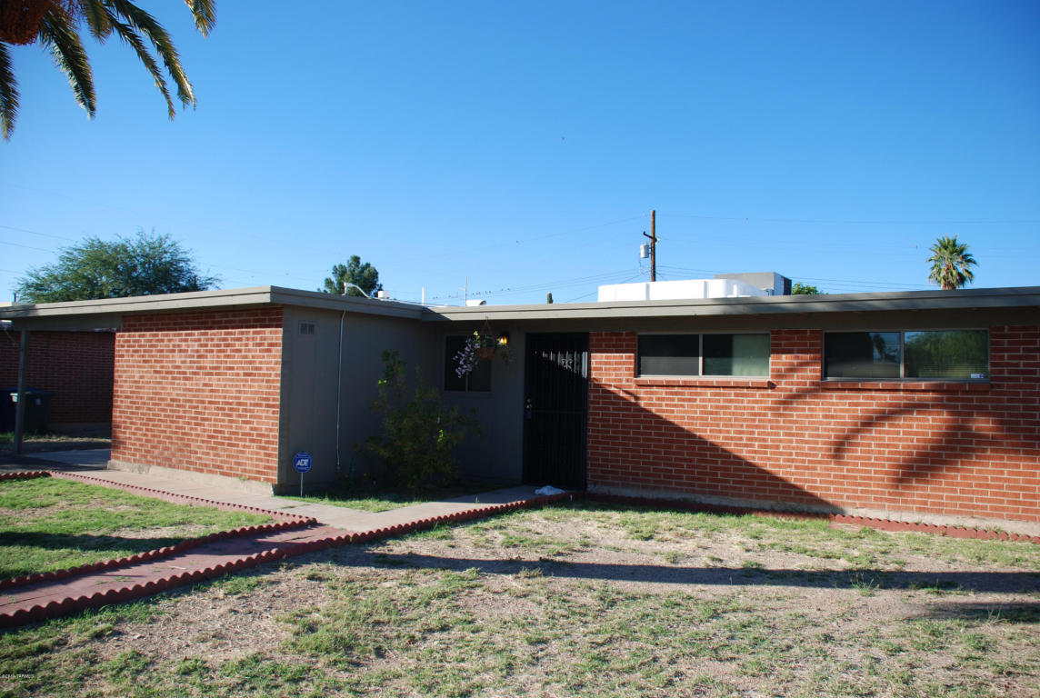 7933 E 19th Pl, Tucson, AZ 85710 photo 1