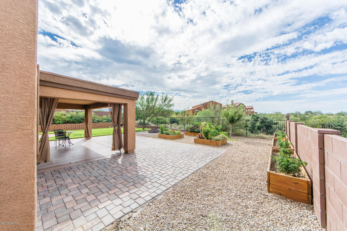 654 S Willis Ray Ave, Vail, AZ 85641 photo 3